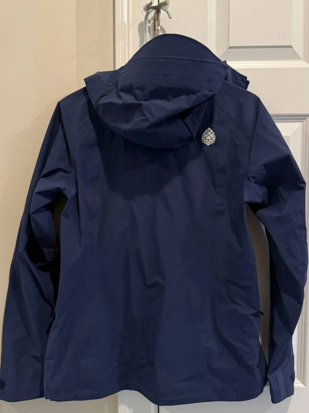 Stio Ender Hooded Jacket Women’s Small Navy Waterproof Shell NWT - Picture 7 of 8